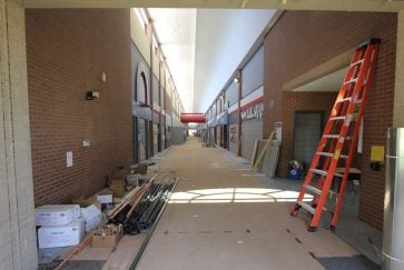 Bebensee hallway in construction