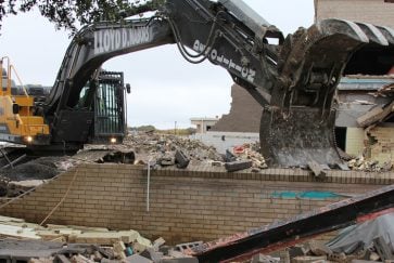Demolition of Hutcheson Junior High
