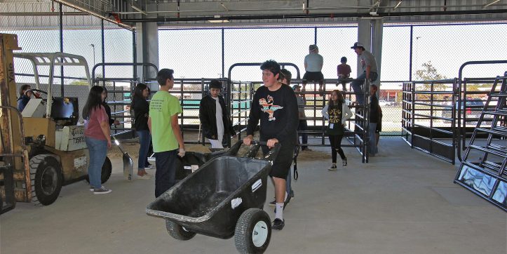 Students work in the Ag Science Center