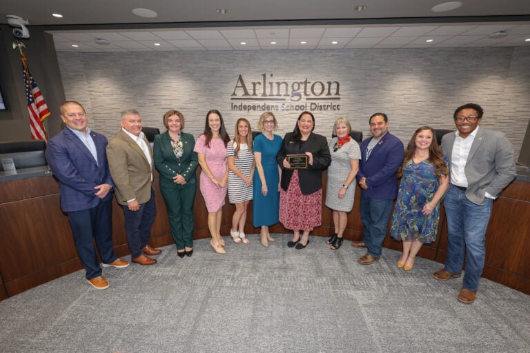 Board honors Arlington ISD Education Foundation