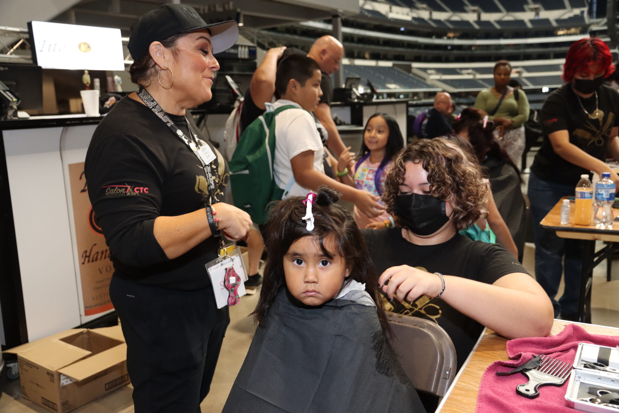 Arlington ISD Back To School Kickoff Distributes Thousands Of Free 