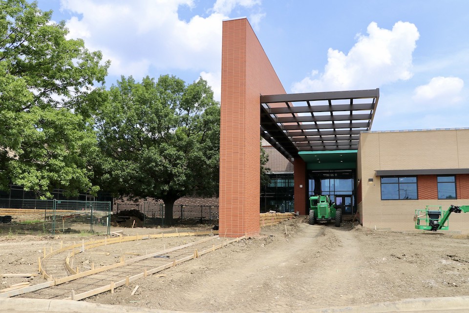 Thornton Elementary entrance