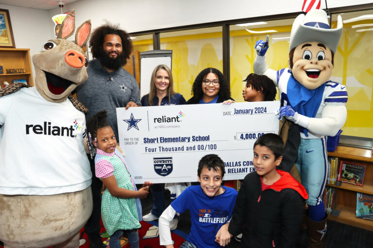 Cowboys and Reliant Energy honor Arlington ISD teachers with Reliant Class Acts Teacher of the Month grants