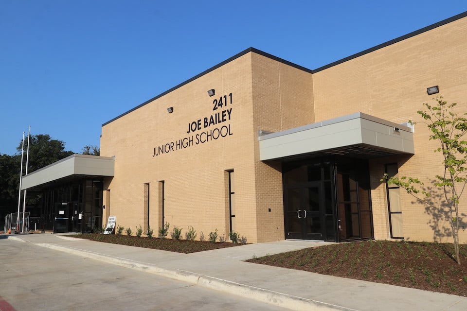 bond construction update - New addition at Bailey Junior High