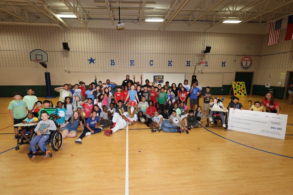 Beckham Elementary wins $5,000 grant for P.E. equipment