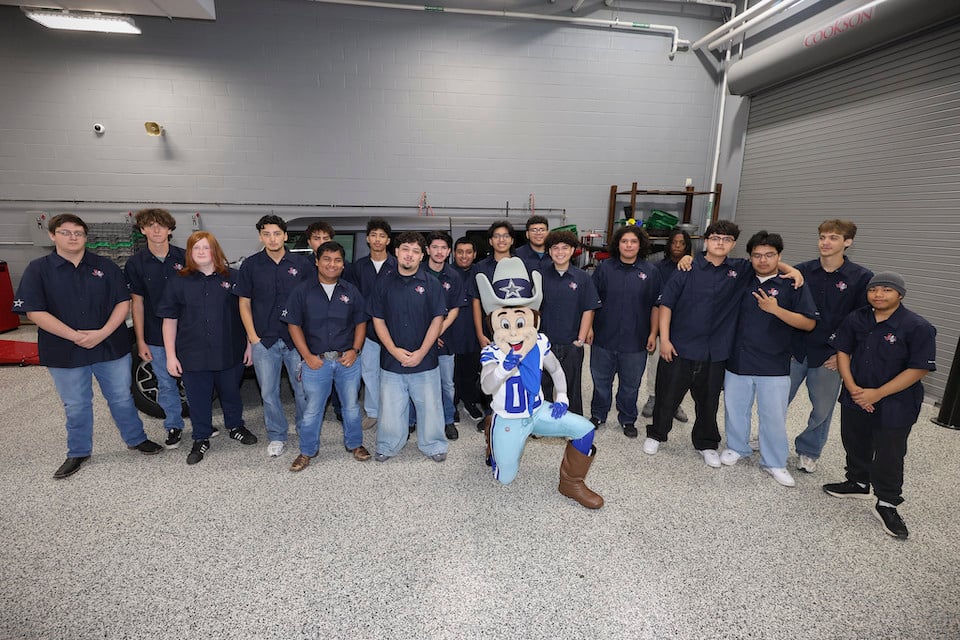 Driving future careers: Ford and Dallas Cowboys partner with Arlington ISD Automotive Program
