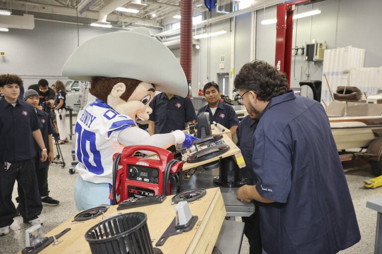 Driving future careers: Ford and Dallas Cowboys