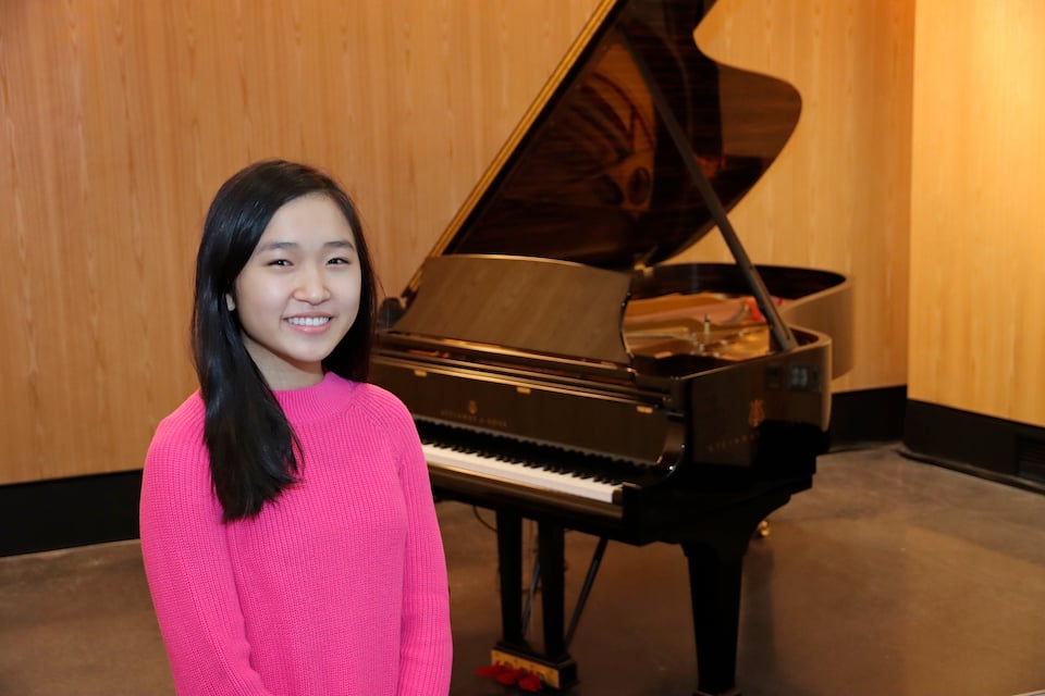 Ella Tran wond student artist competition with piano concerto