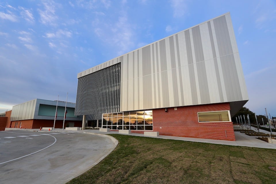 Arlington High School addition opens