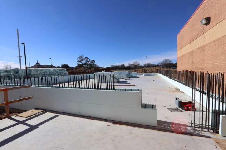 Duff Elementary - new gym under construction