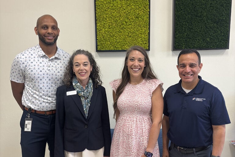 Junior League of Arlington Supports Student Success at Nichols Junior High