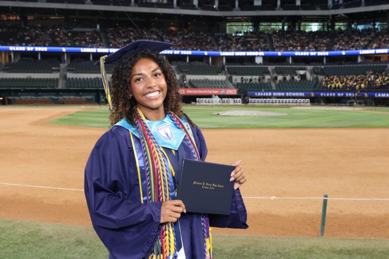 Graduates from Lamar High School