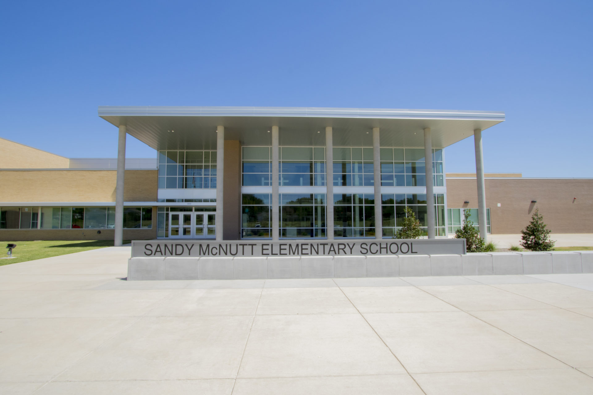 McNutt Elementary » Arlington ISD