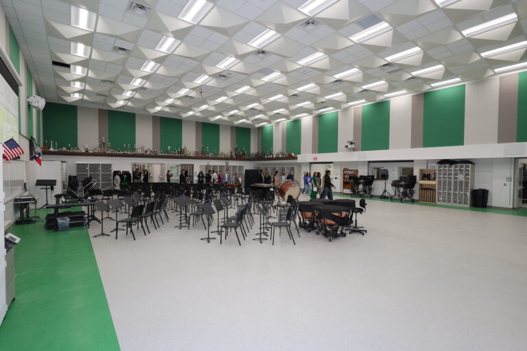 Arlington High School addition opens