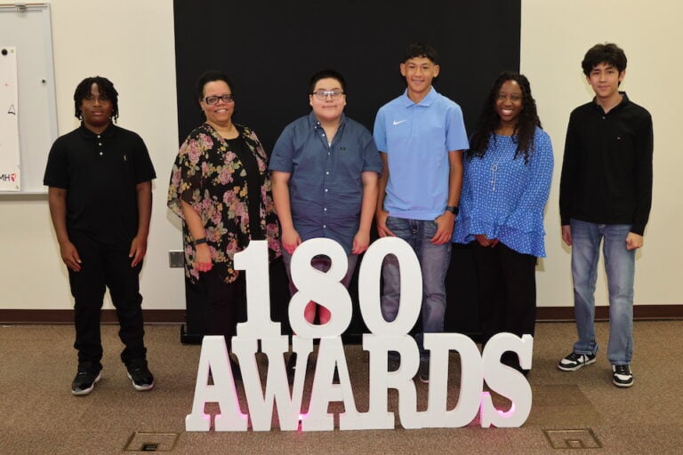 R7_43962 Arlington ISD students and teachers win national reading and math awards - Read 180 and Math 180 Award winners