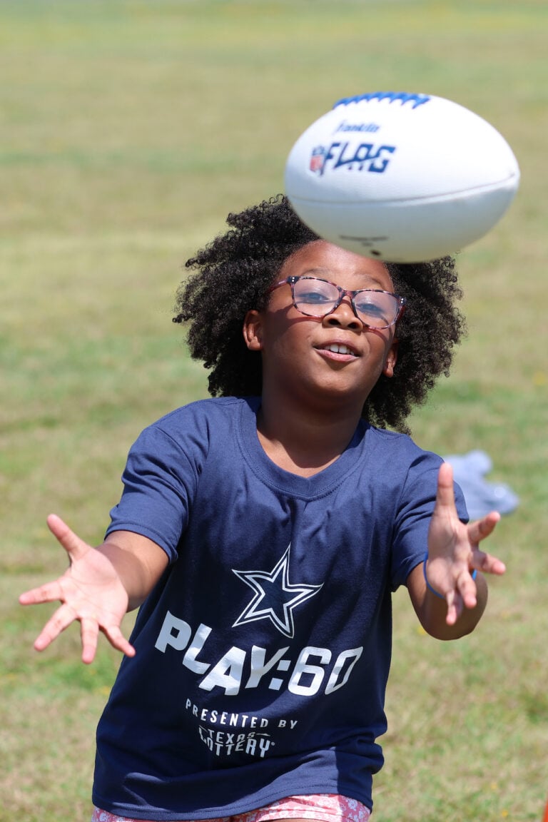 Dallas Cowboys host PLAY 60 flag football camp at Remynse Elementary