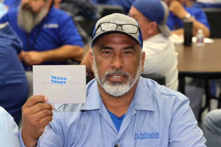 Texas Trust surprises Arlington ISD facilities team with thank-you notes