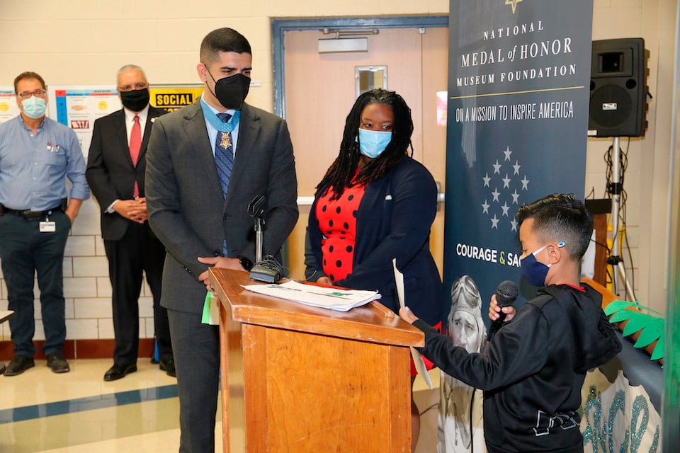 Medal of Honor winner visits Roark Elementary