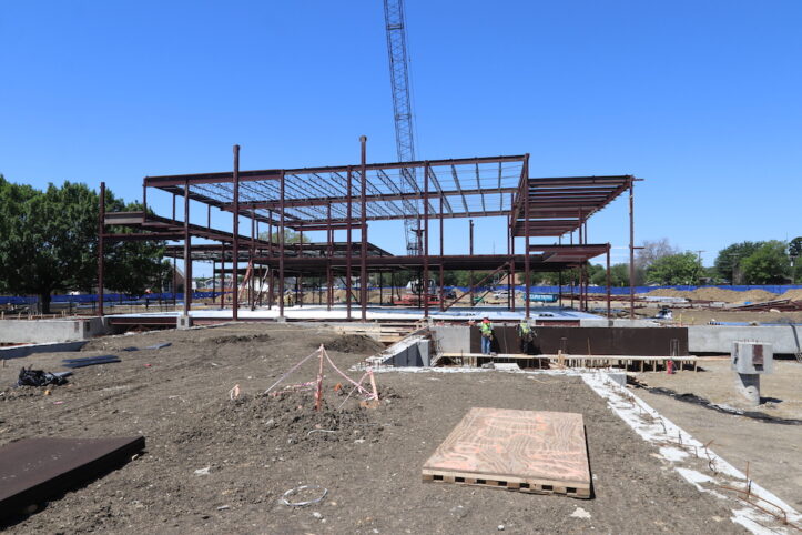 New Thornton Elementary construction