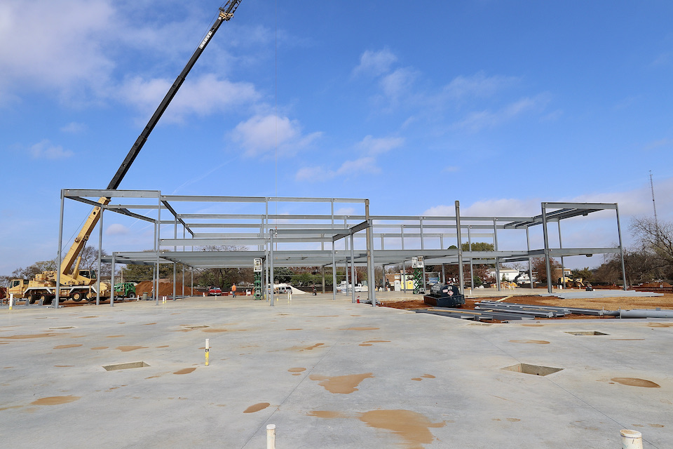 Webb Elementary goes vertical with steel