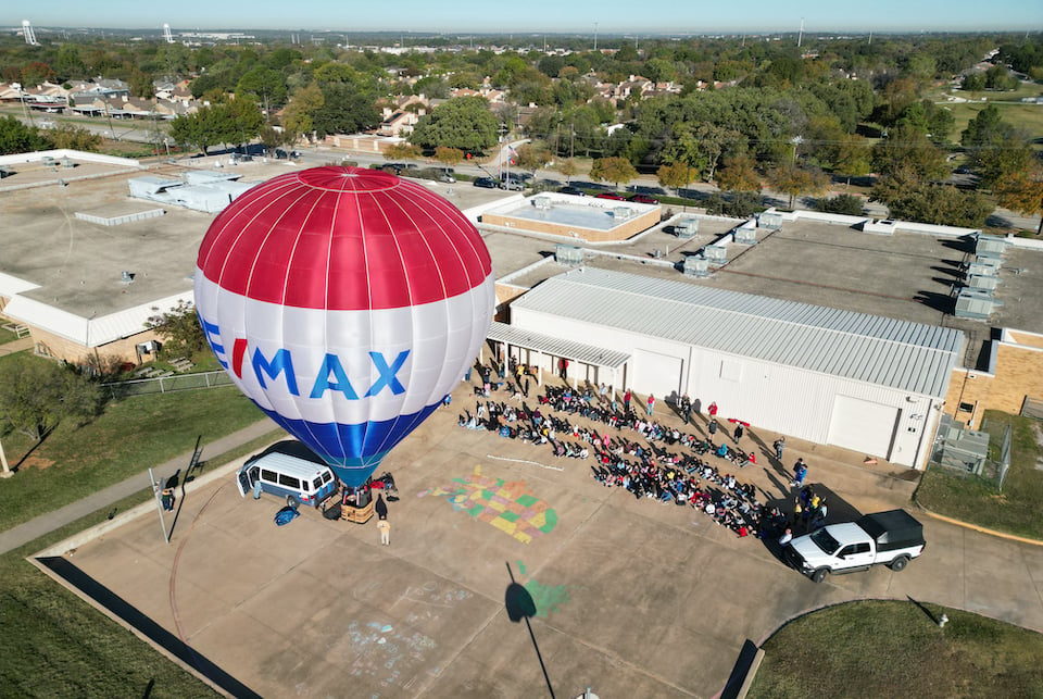 RE/MAX hot air balloon at Short Elementary
